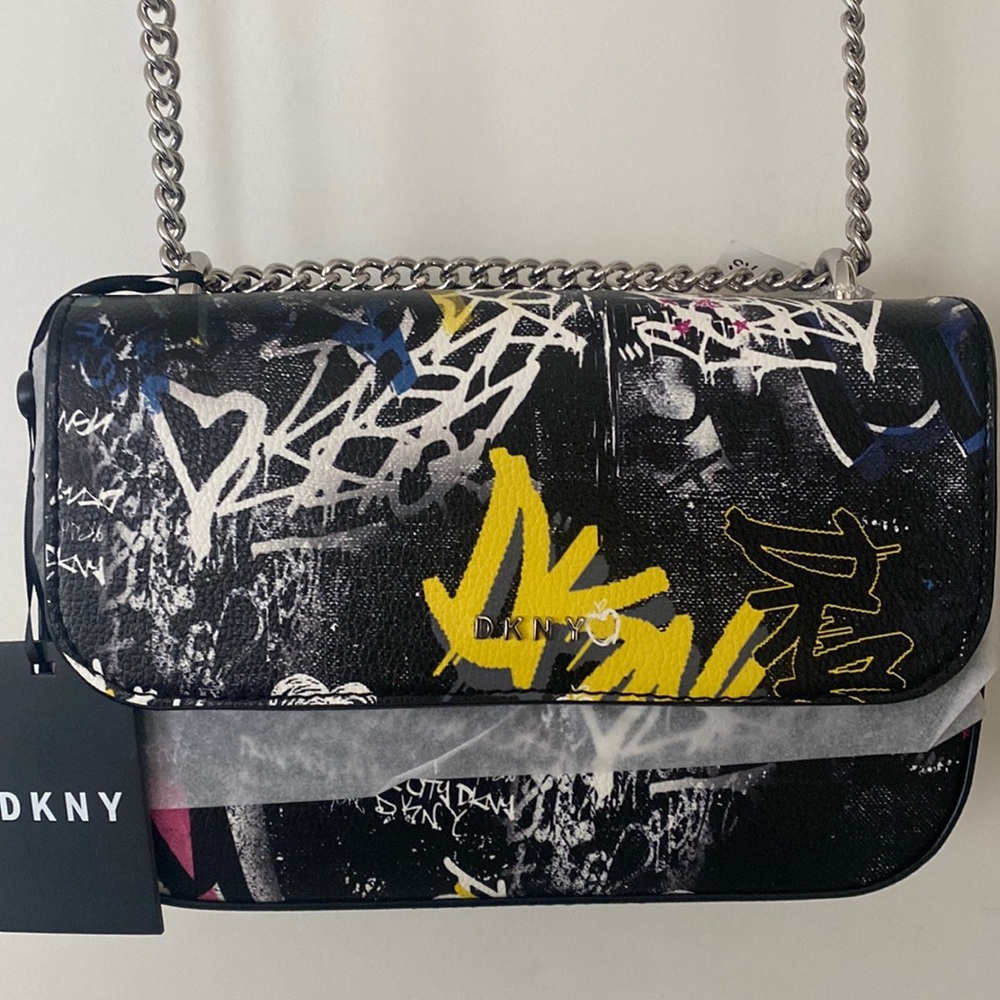 DKNY